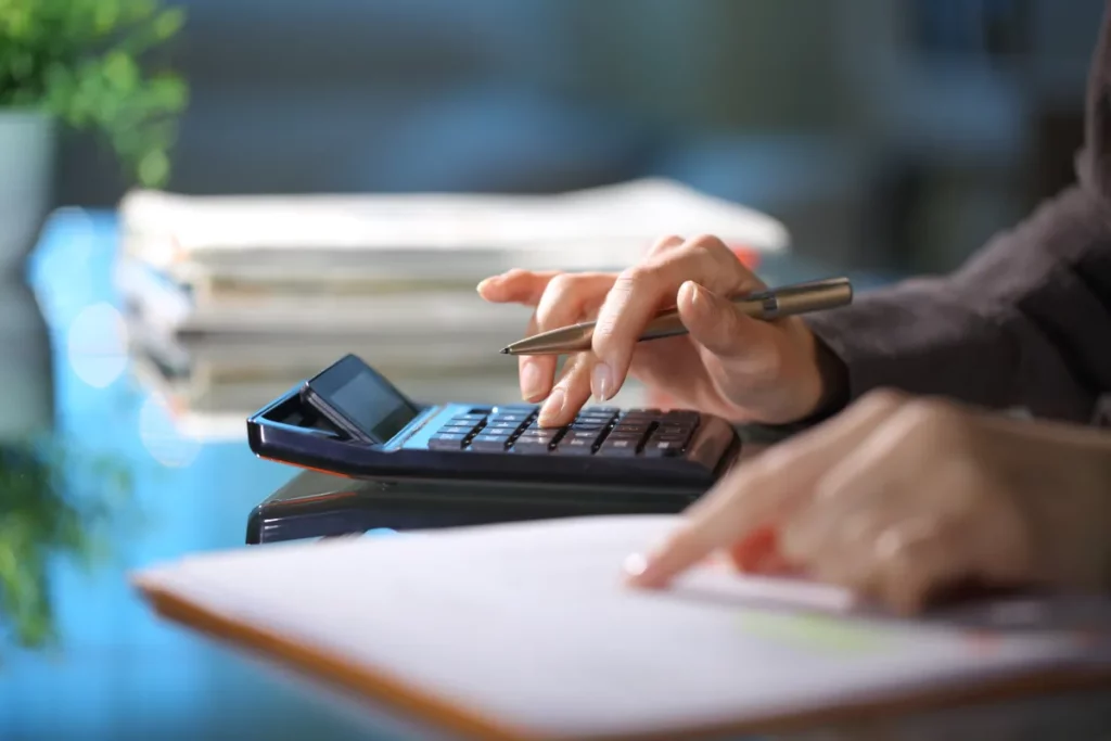 Jakie decyzje finansowe najczęściej niszczą firmy?