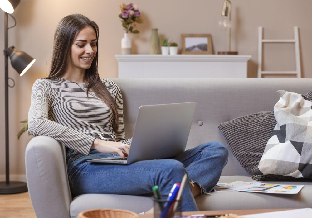 Jak działa działalność nierejestrowana przy usługach online?