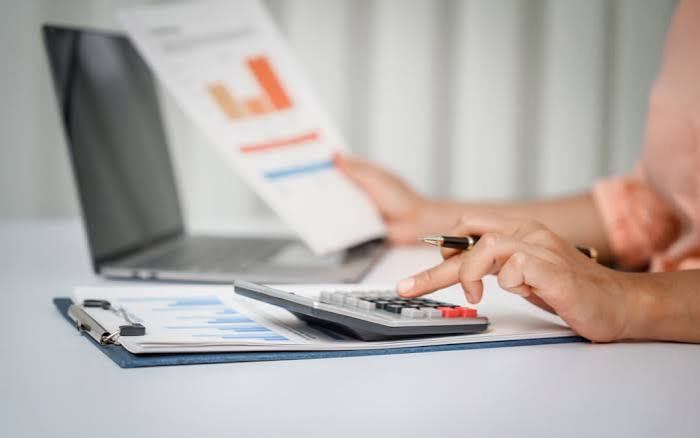 Jak uporządkować finanse w rozwijającej się firmie?