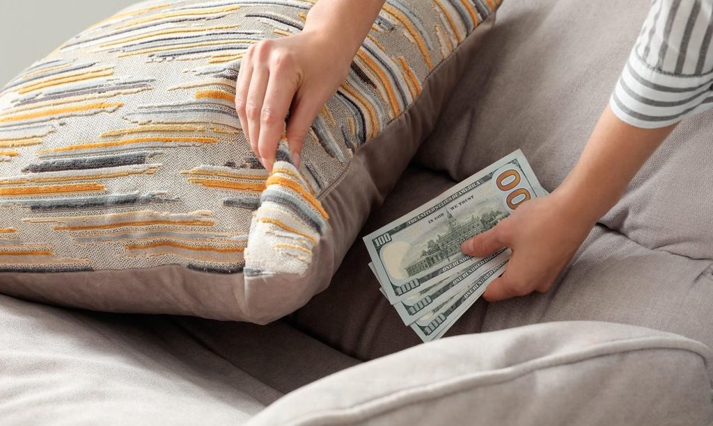 Jak zbudować „Poduszkę Finansową” (Fundusz Awaryjny) bez utraty na inflacji?