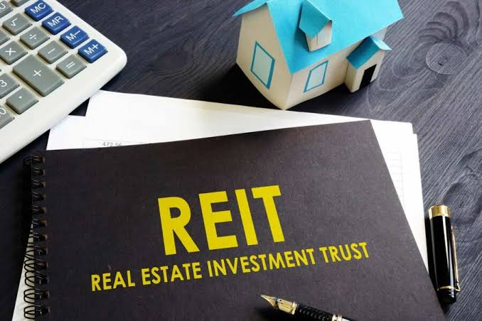 Czym są REIT-y (Fundusze rynku nieruchomości) i jak kupić je na zagranicznej giełdzie?